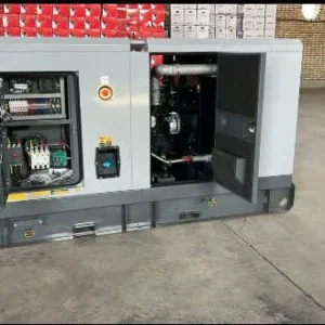 موتور برق دیزل 100 کاوا سوپر سایلنت آب خنک مخزن 160 لیتری برند لوتیان